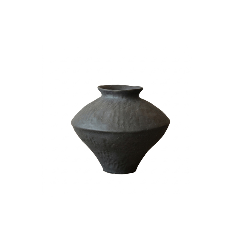 ECHO 禪意古法肌理扁腹花器 C款 - 細節特寫